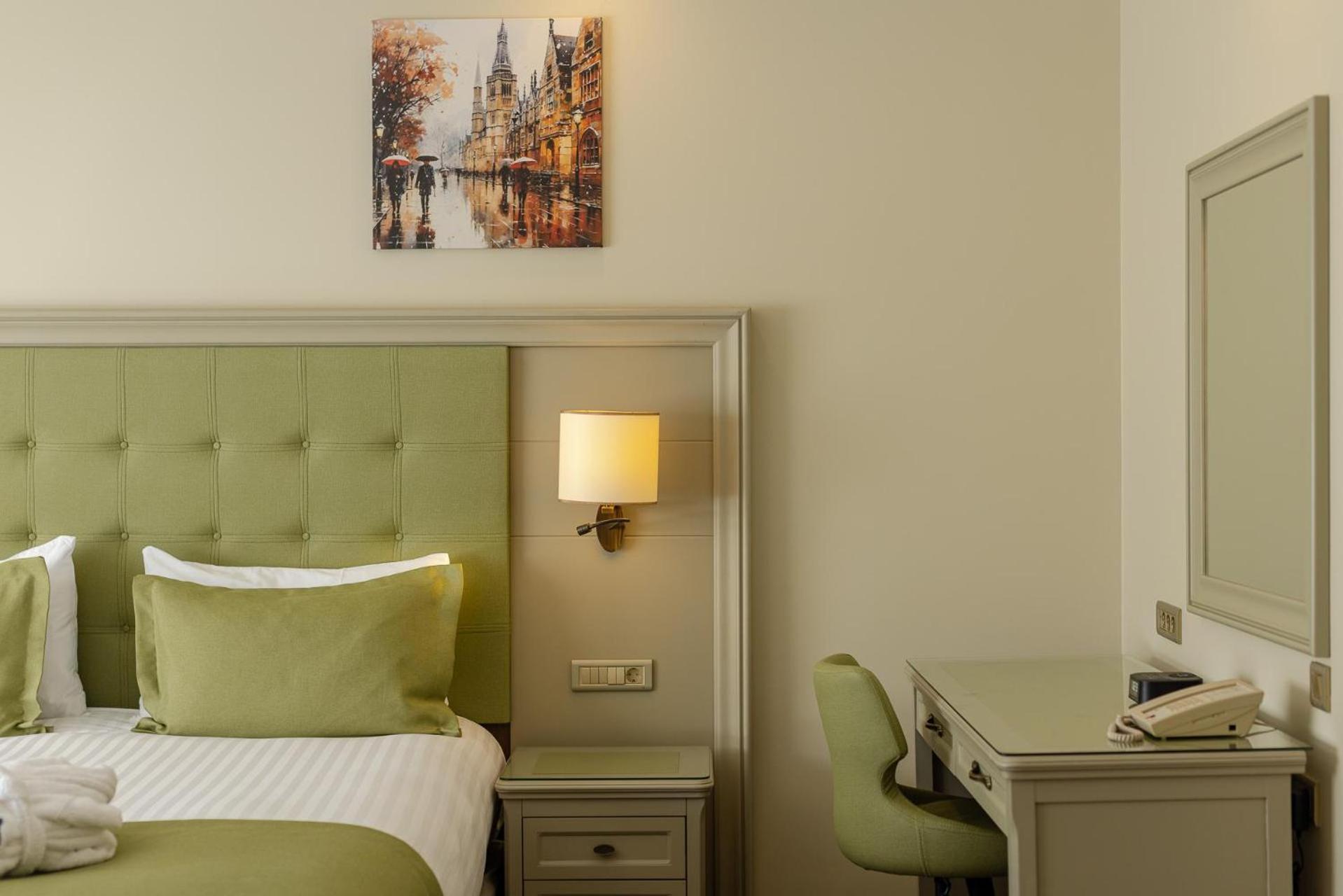 Hotel London 1889 Batumi Ngoại thất bức ảnh