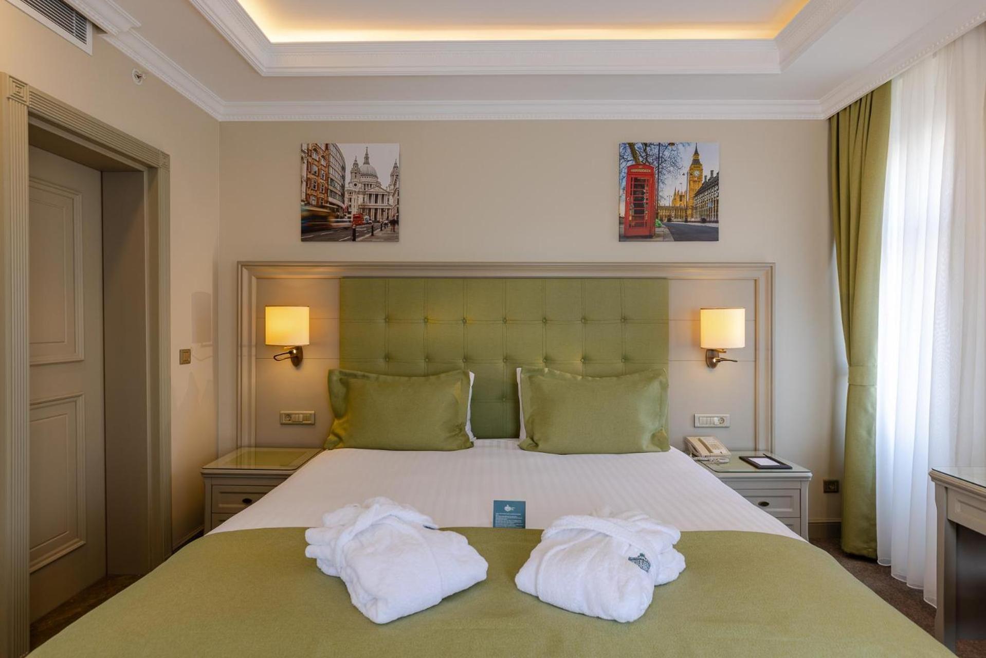 Hotel London 1889 Batumi Ngoại thất bức ảnh