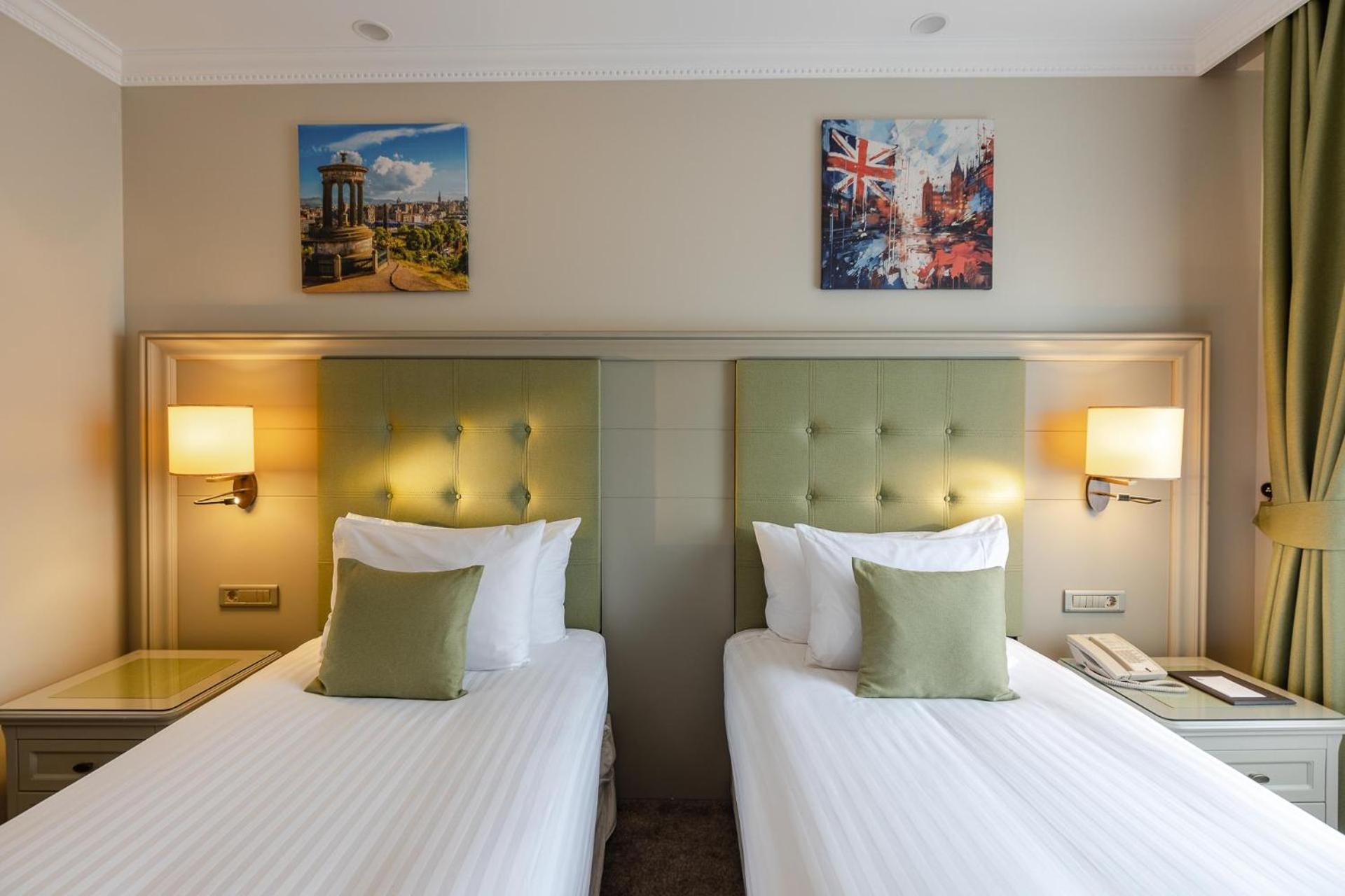 Hotel London 1889 Batumi Ngoại thất bức ảnh