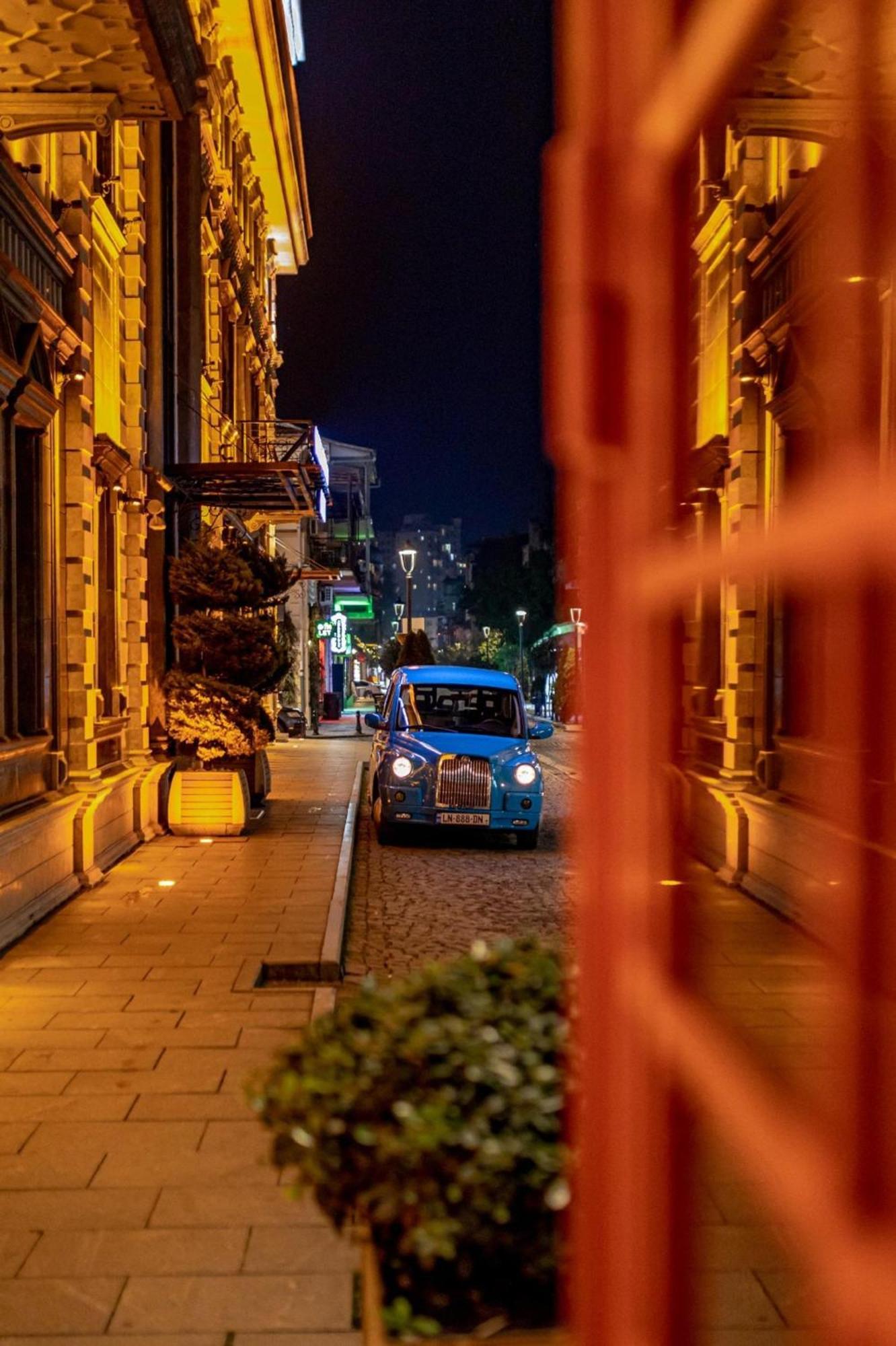 Hotel London 1889 Batumi Ngoại thất bức ảnh