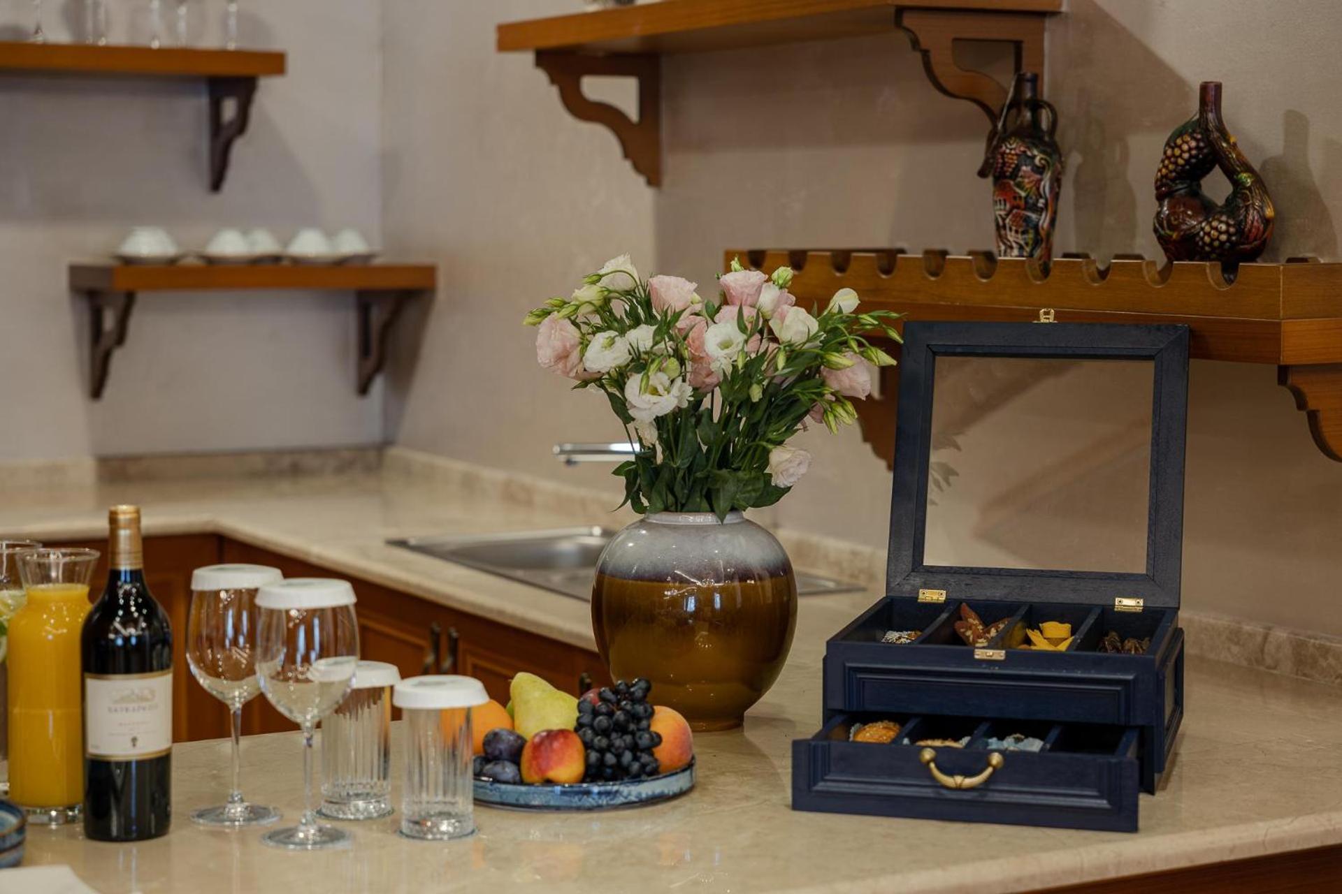 Hotel London 1889 Batumi Ngoại thất bức ảnh